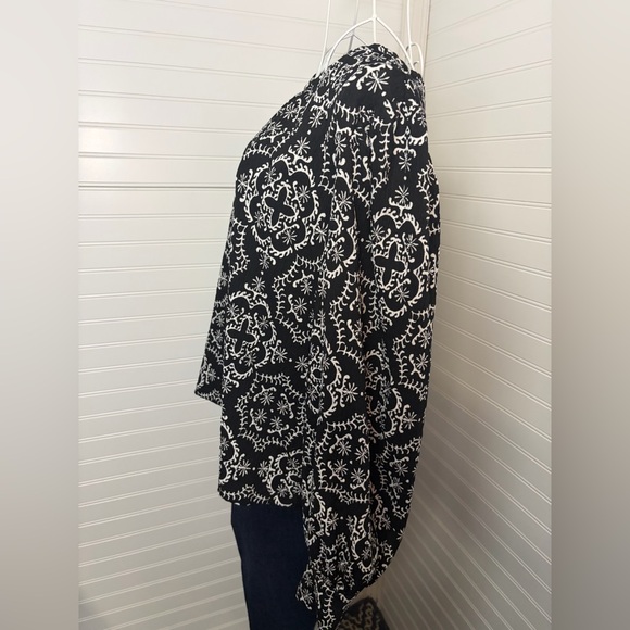 LOFT Black and White Ornate Blouse - Picture 11 of 11